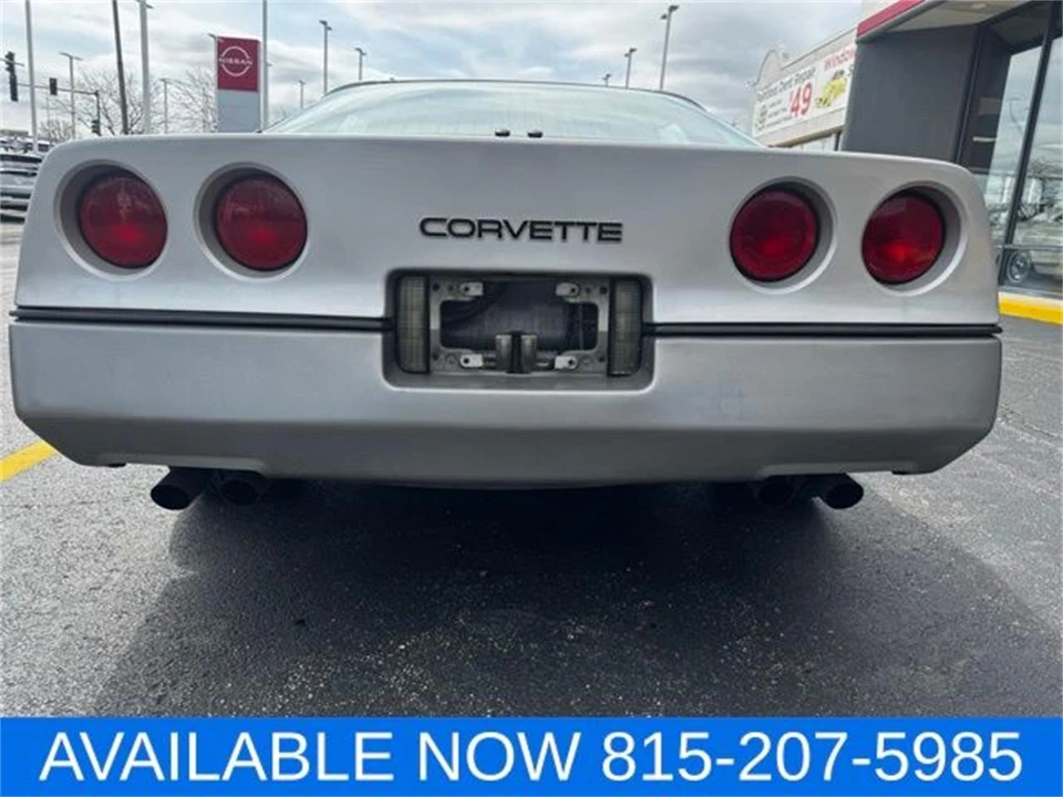 1985 Chevrolet Corvette C4 - Image 13 of 31