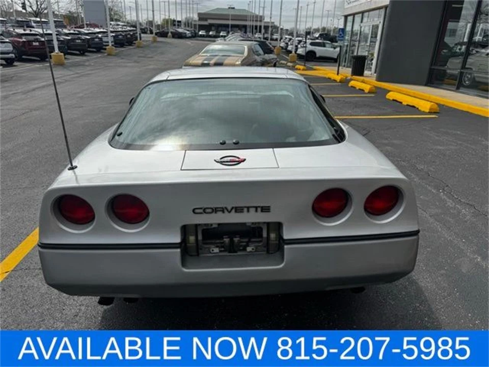 1985 Chevrolet Corvette C4 - Image 14 of 31