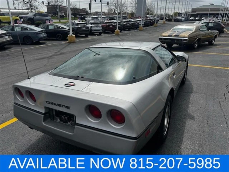 1985 Chevrolet Corvette C4 - Image 12 of 31
