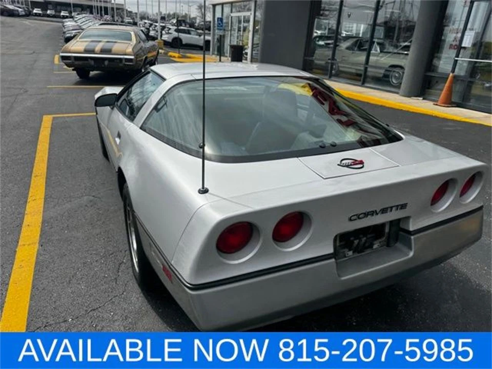 1985 Chevrolet Corvette C4 - Image 17 of 31