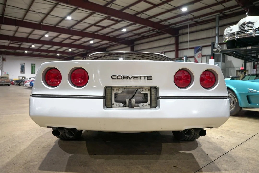 1985 Chevrolet Corvette C4 - Image 7 of 12
