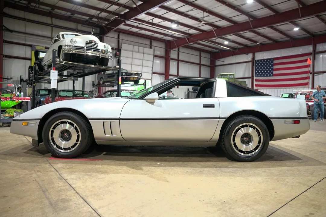 1985 Chevrolet Corvette C4 - Image 4 of 31