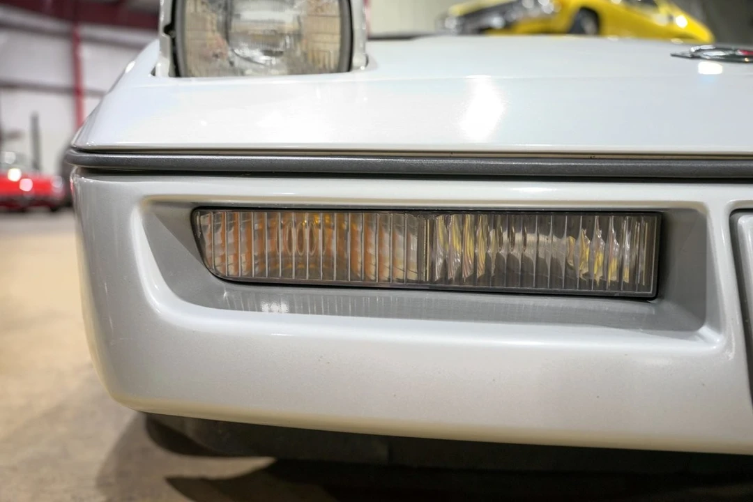 1985 Chevrolet Corvette C4 - Image 31 of 31