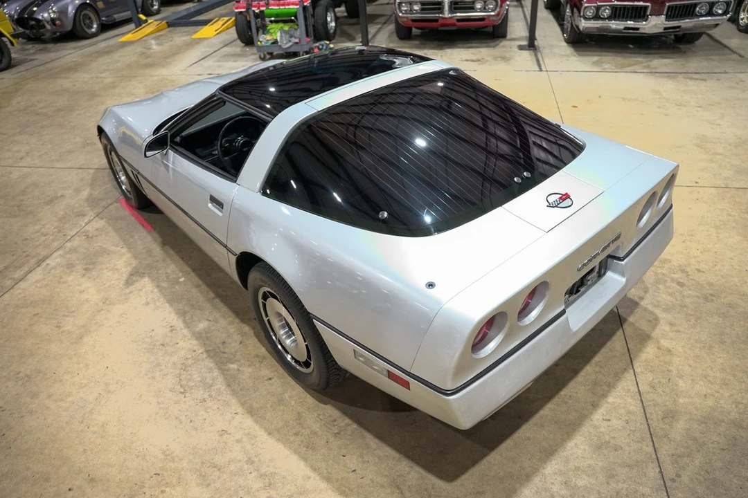 1985 Chevrolet Corvette C4 - Image 14 of 31