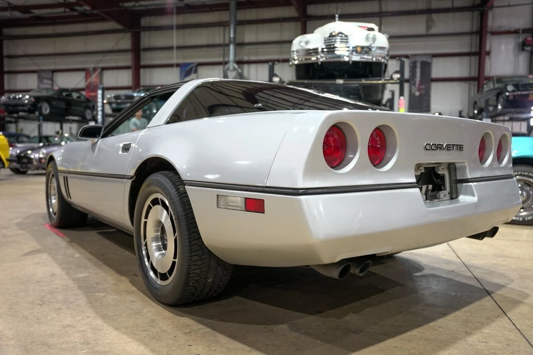 1985 Chevrolet Corvette C4 - Image 6 of 31