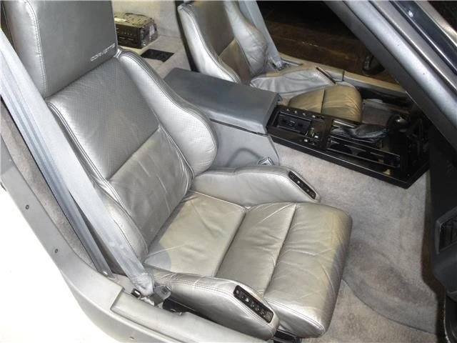 1985 Chevrolet Corvette C4 - Image 11 of 14