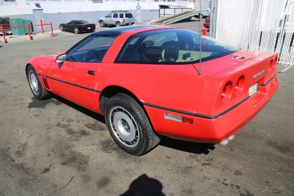 1985 Chevrolet Corvette C4 - Image 4 of 21