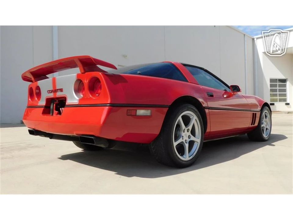 1985 Chevrolet Corvette C4 - Image 23 of 31