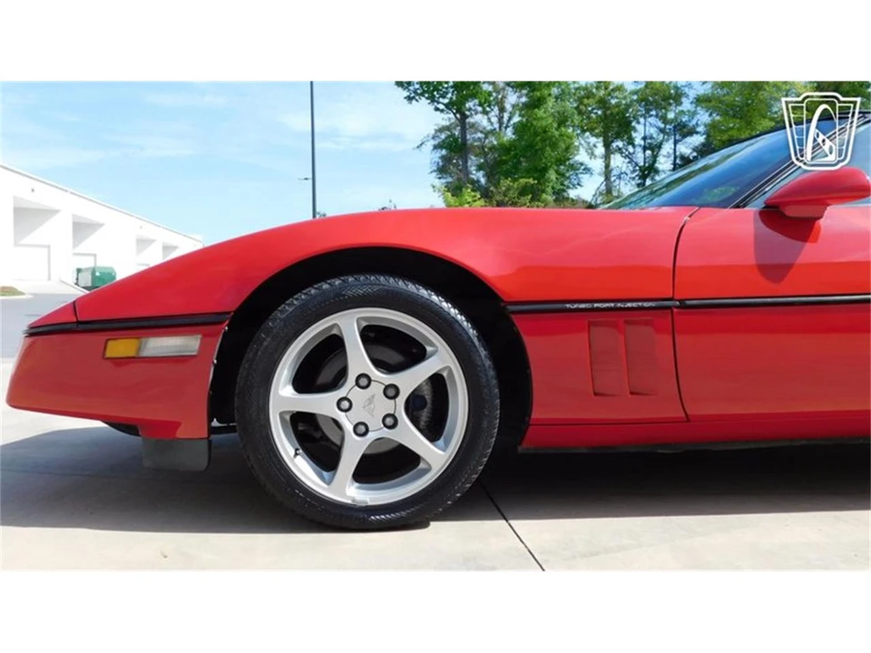 1985 Chevrolet Corvette C4 - Image 8 of 31