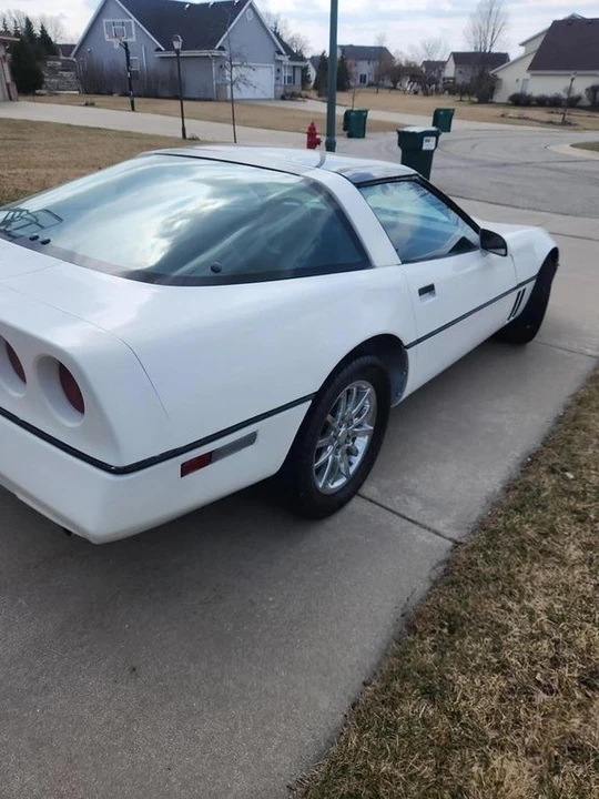 1985 Chevrolet Corvette C4 - Image 3 of 20