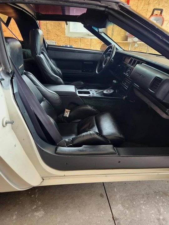 1985 Chevrolet Corvette - Image 18 of 20