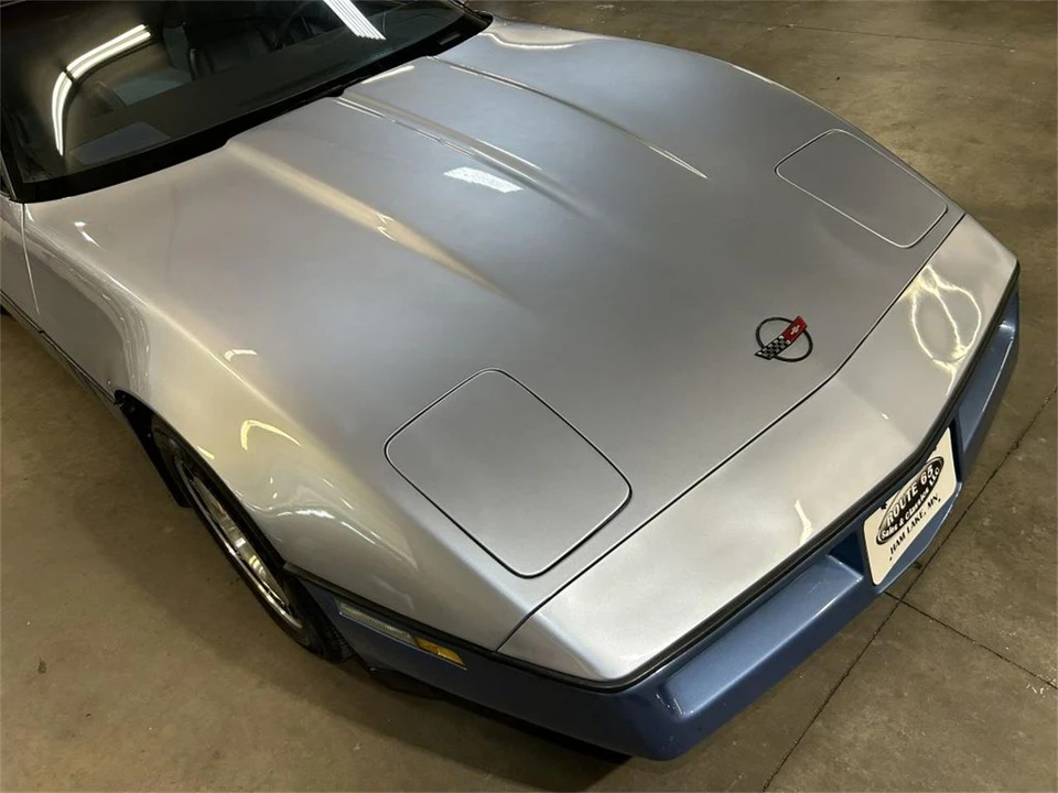1985 Chevrolet Corvette C4 - Image 16 of 31