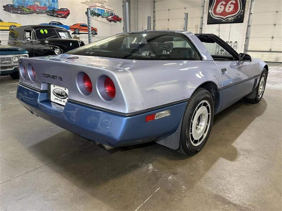 1985 Chevrolet Corvette C4 - Image 8 of 31