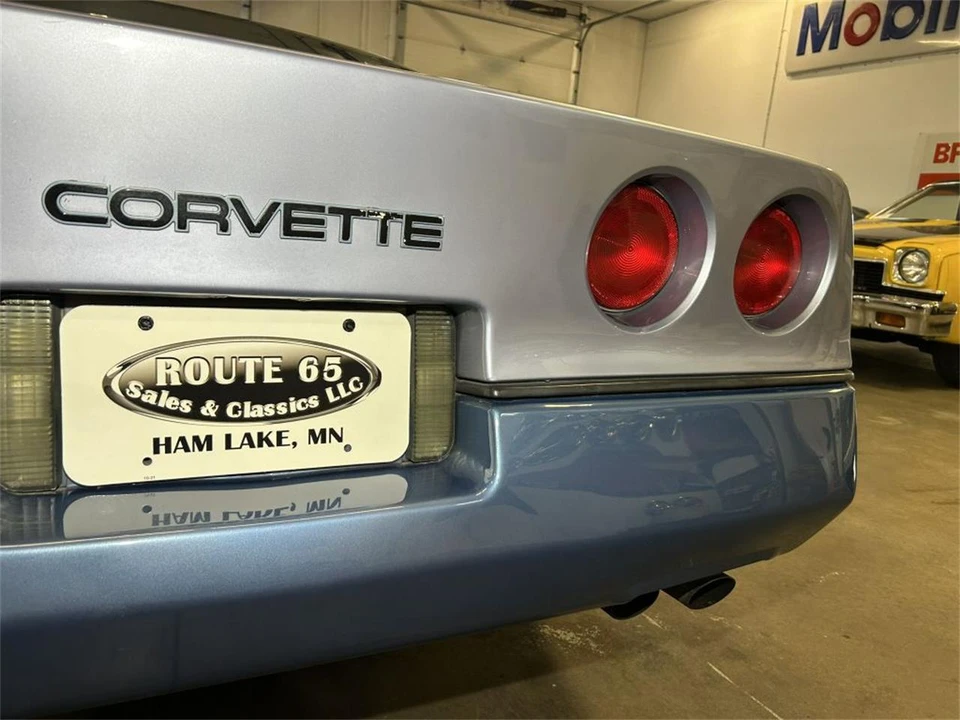 1985 Chevrolet Corvette C4 - Image 29 of 31