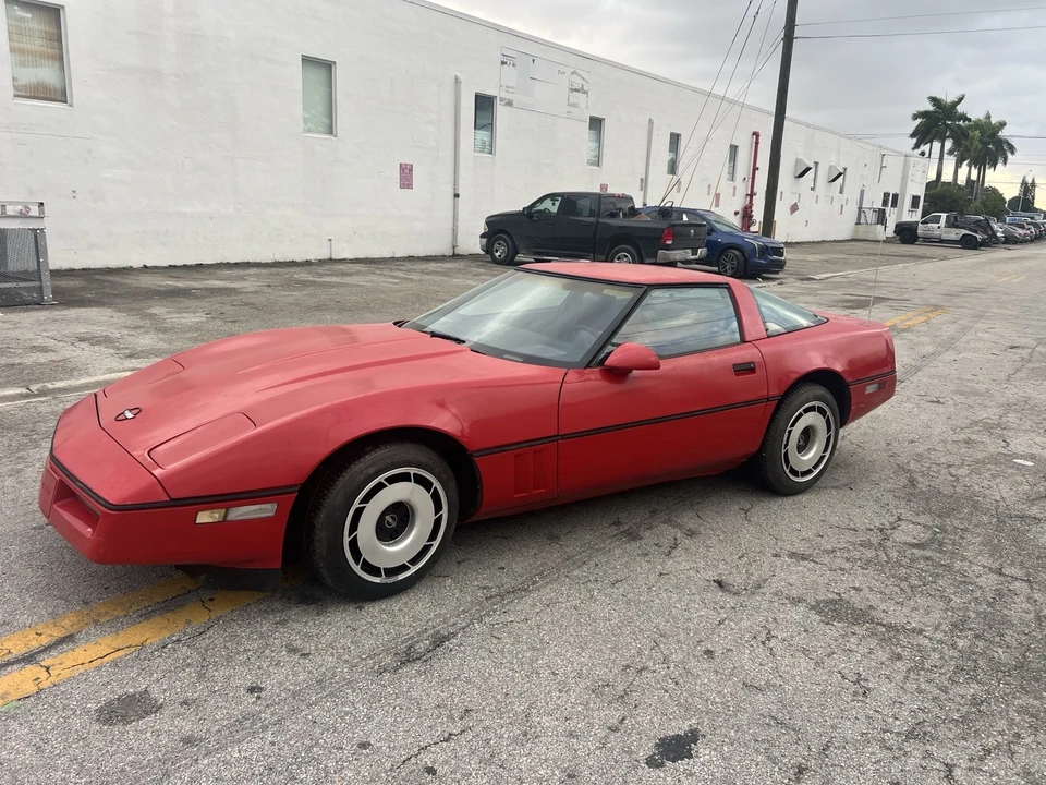 1985 Chevrolet Corvette C4 - Image 4 of 21