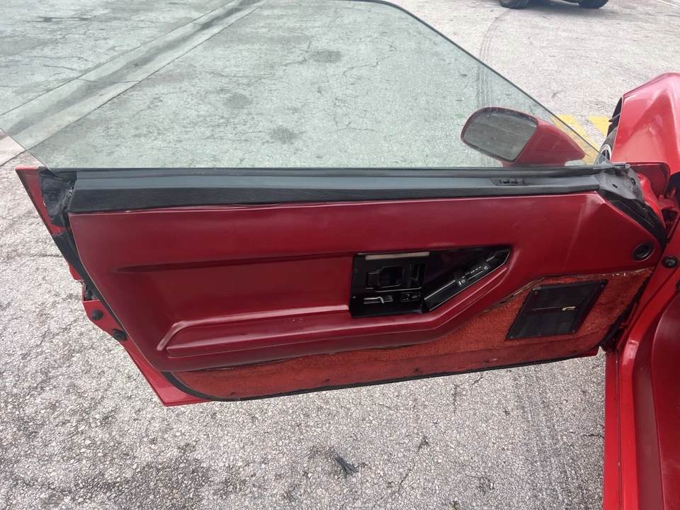 1985 Chevrolet Corvette C4 - Image 21 of 21