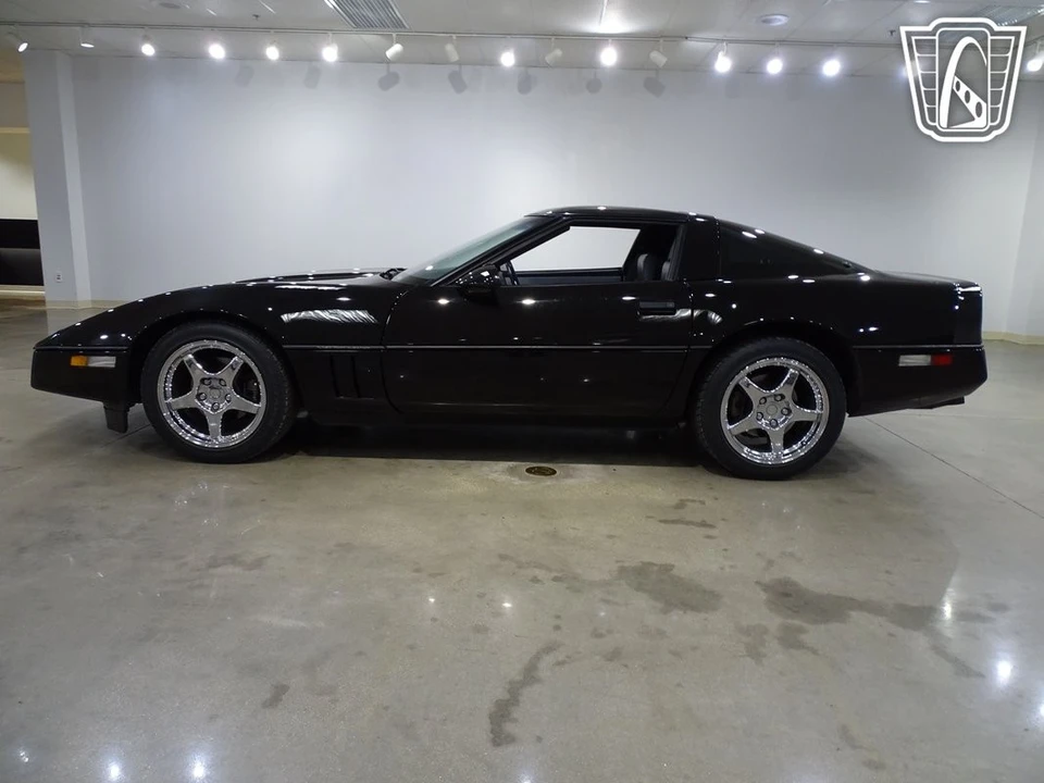 1985 Chevrolet Corvette C4 - Image 7 of 12