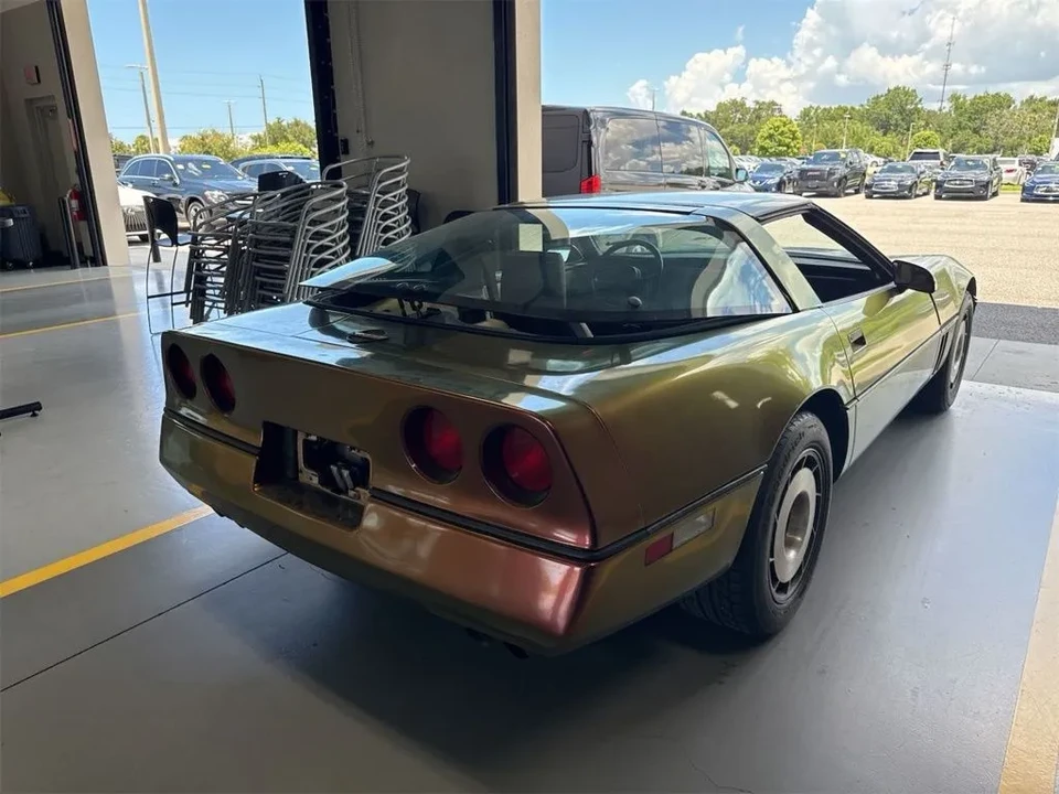 1985 Chevrolet Corvette C4 - Image 4 of 8