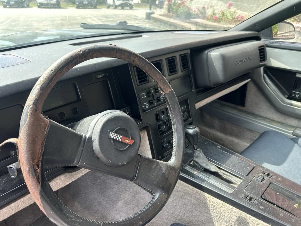 1985 Chevrolet Corvette C4 - Image 14 of 24