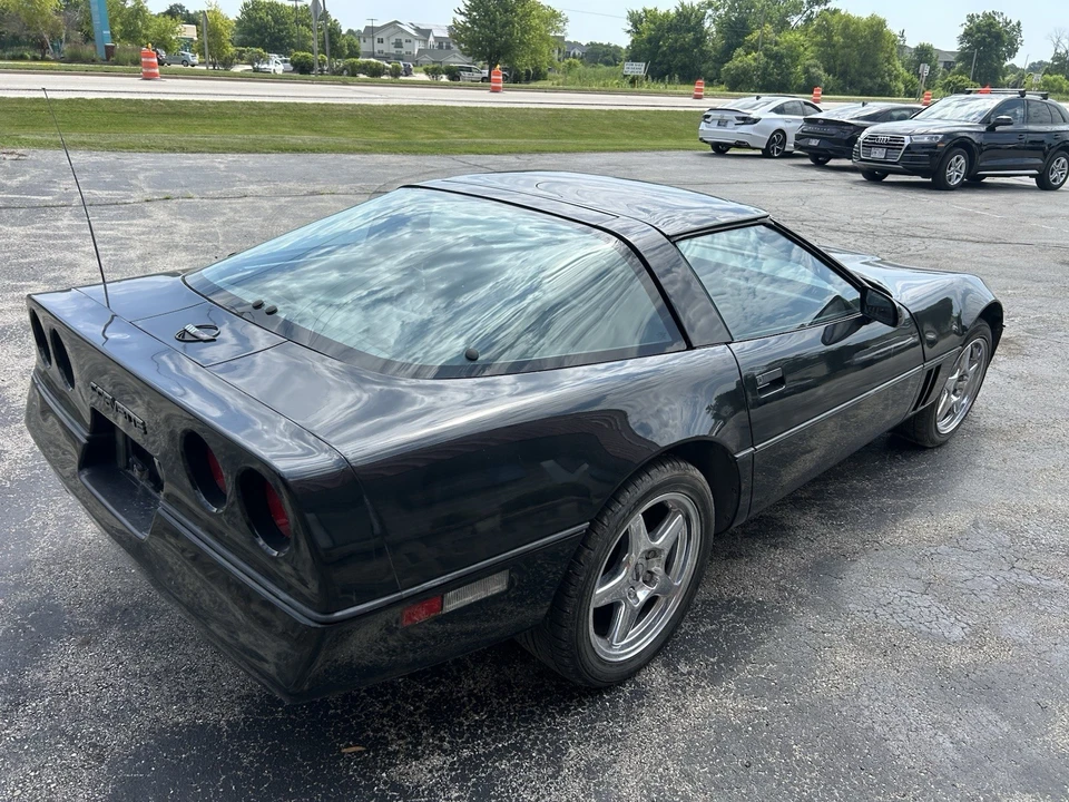 1985 Chevrolet Corvette C4 - Image 4 of 24