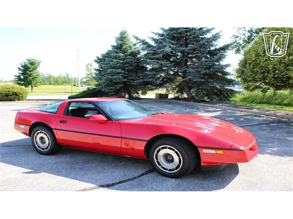 1985 Chevrolet Corvette C4 - Image 8 of 31
