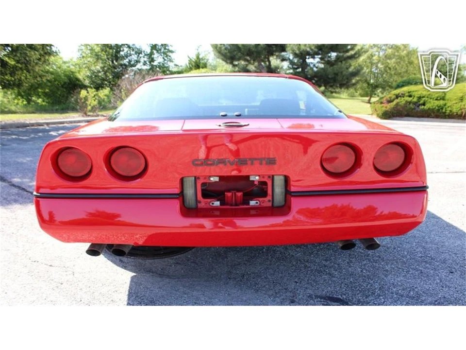 1985 Chevrolet Corvette C4 - Image 18 of 31