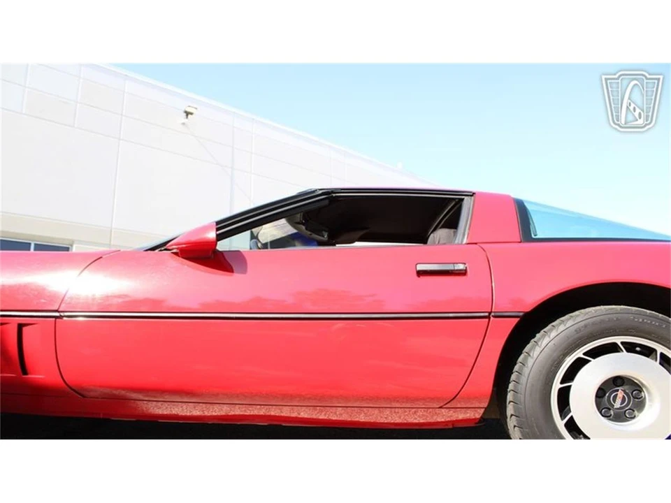 1985 Chevrolet Corvette C4 - Image 23 of 31