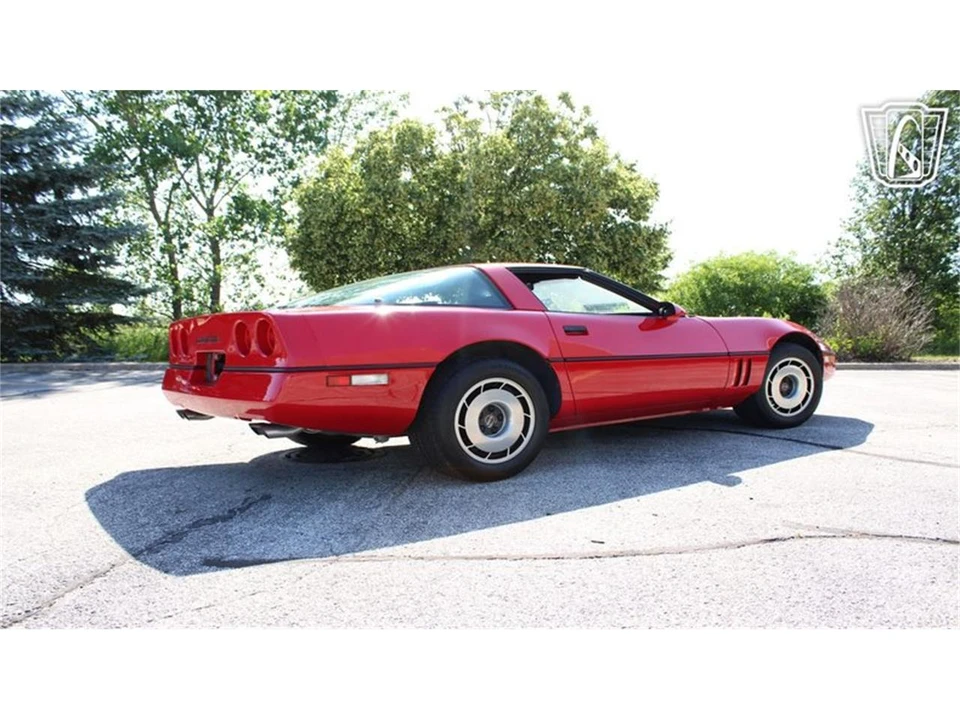 1985 Chevrolet Corvette C4 - Image 10 of 31