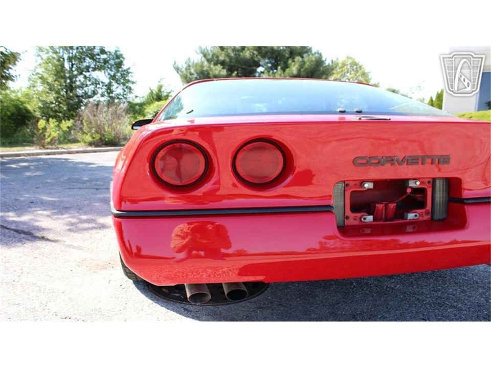 1985 Chevrolet Corvette C4 - Image 20 of 31