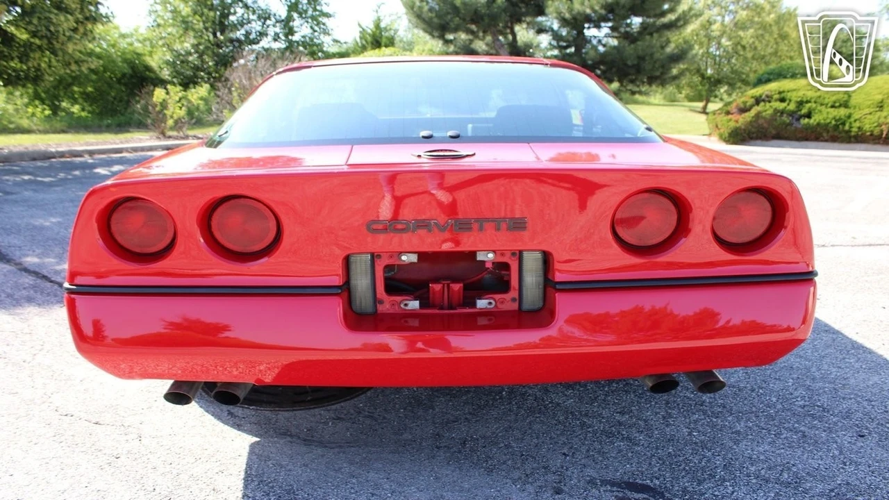 1985 Chevrolet Corvette C4 - Image 20 of 21