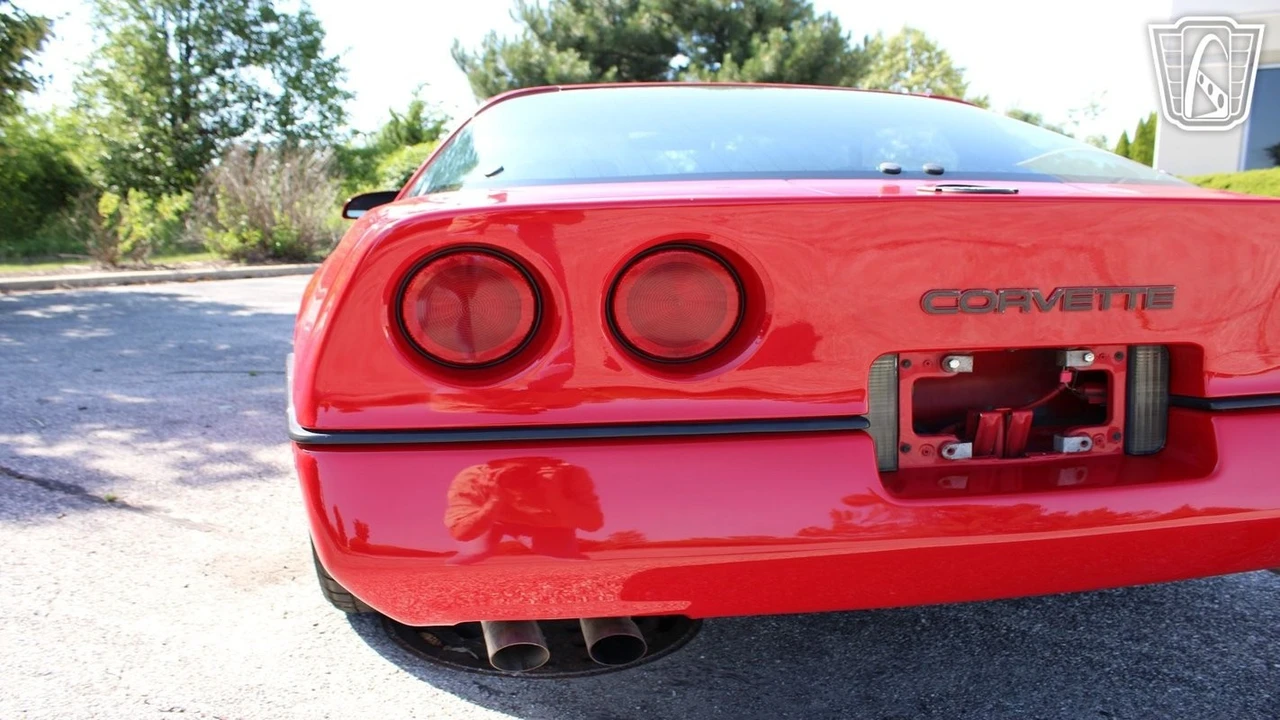 1985 Chevrolet Corvette C4 - Image 21 of 21