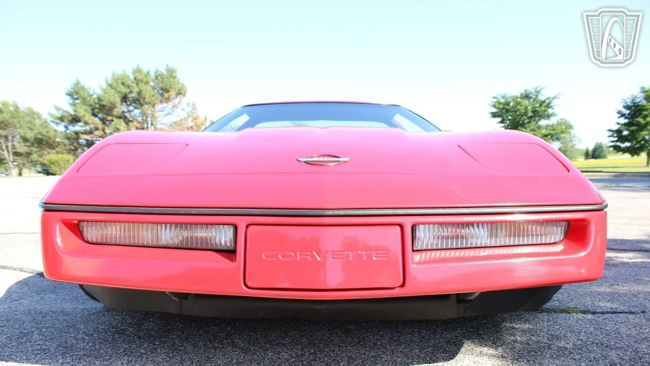 1985 Chevrolet Corvette C4 - Image 17 of 21