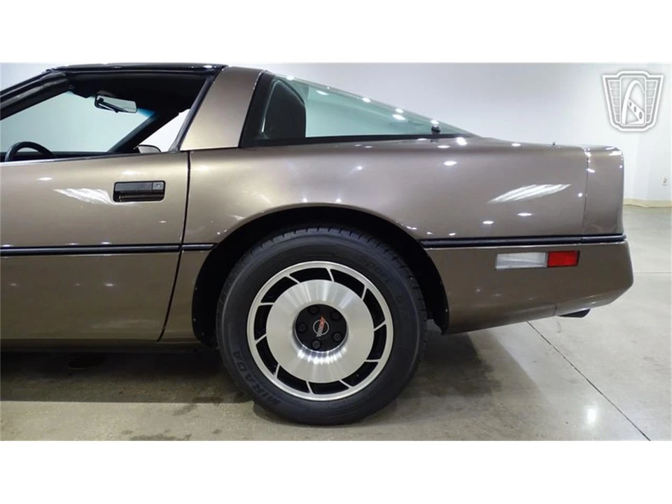 1985 Chevrolet Corvette C4 - Image 31 of 31