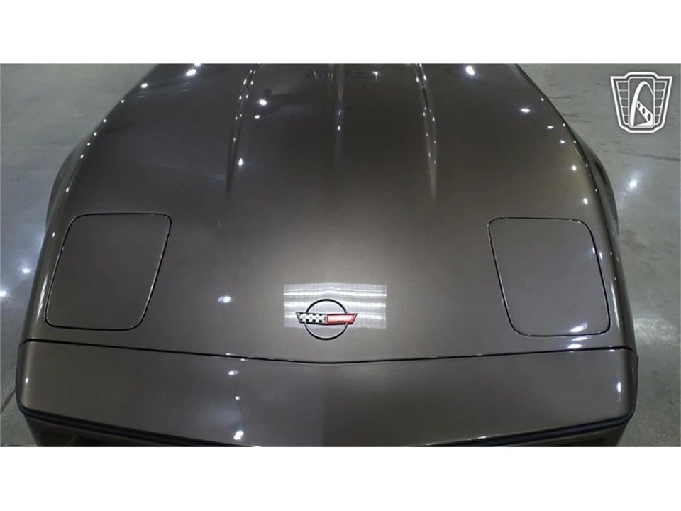 1985 Chevrolet Corvette C4 - Image 26 of 31