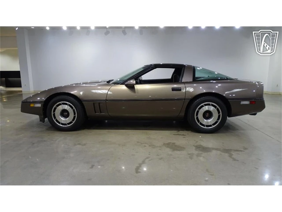 1985 Chevrolet Corvette C4 - Image 6 of 31