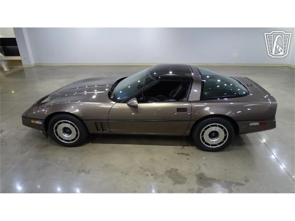 1985 Chevrolet Corvette C4 - Image 5 of 31