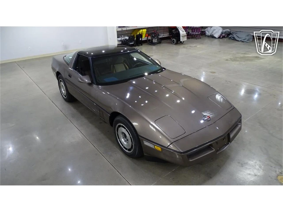 1985 Chevrolet Corvette C4 - Image 20 of 31