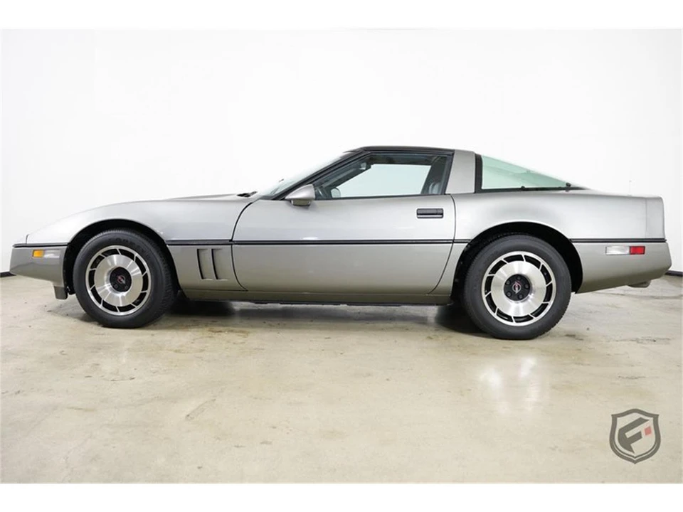 1985 Chevrolet Corvette C4 - Image 6 of 31