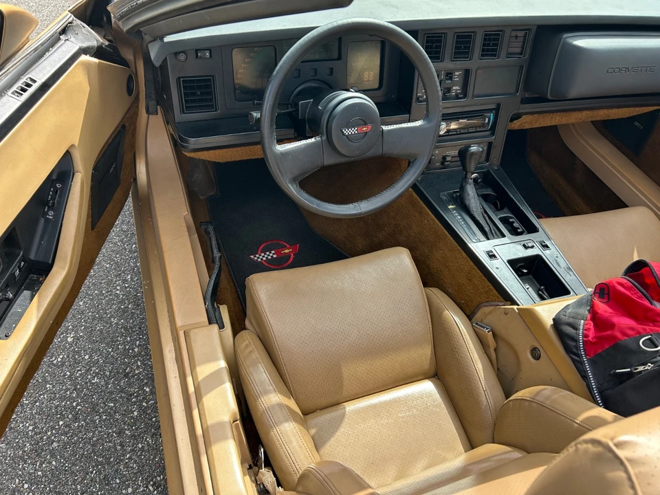 1985 Chevrolet Corvette C4 - Image 7 of 21