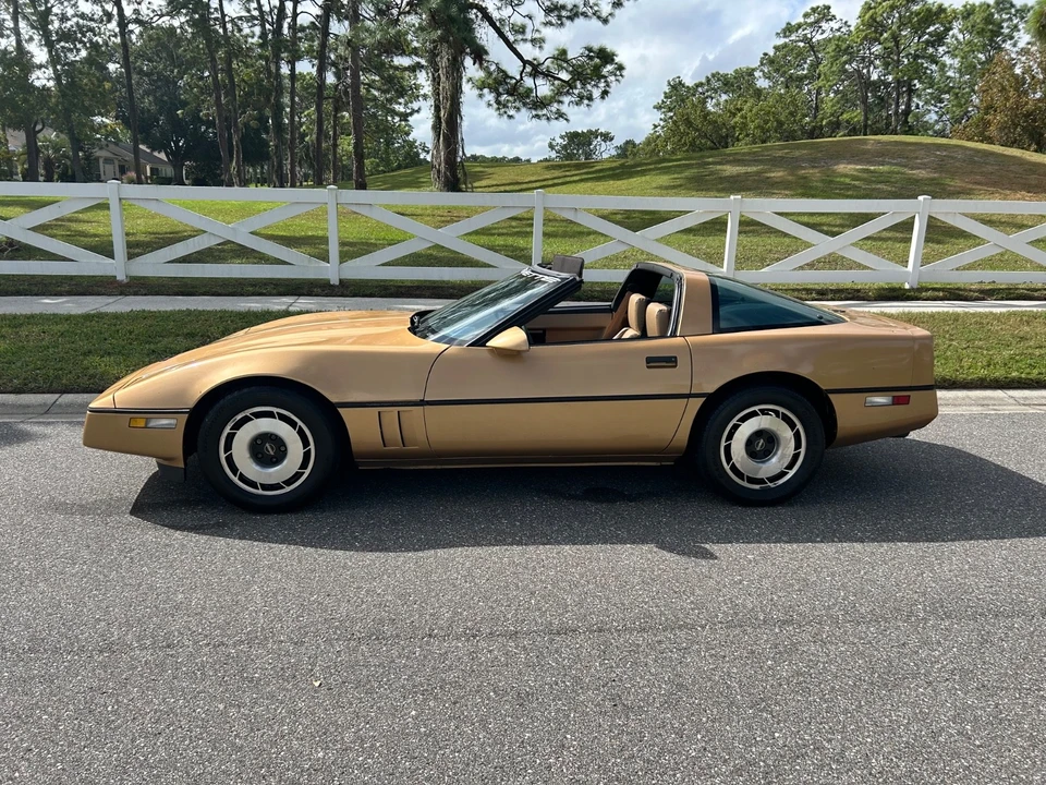 1985 Chevrolet Corvette C4 - Image 2 of 21