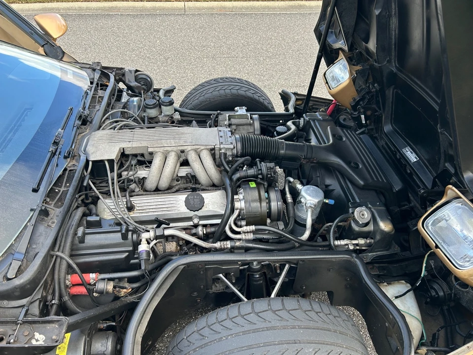 1985 Chevrolet Corvette C4 - Image 11 of 21