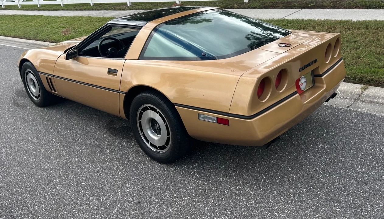 1985 Chevrolet Corvette C4 - Image 21 of 21