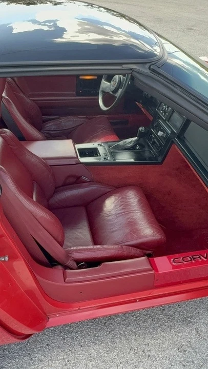 1985 Chevrolet Corvette C4 - Image 8 of 11