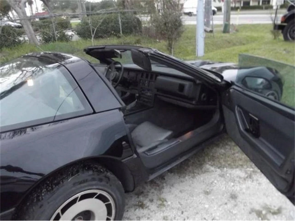 1985 Chevrolet Corvette C4 - Image 7 of 22