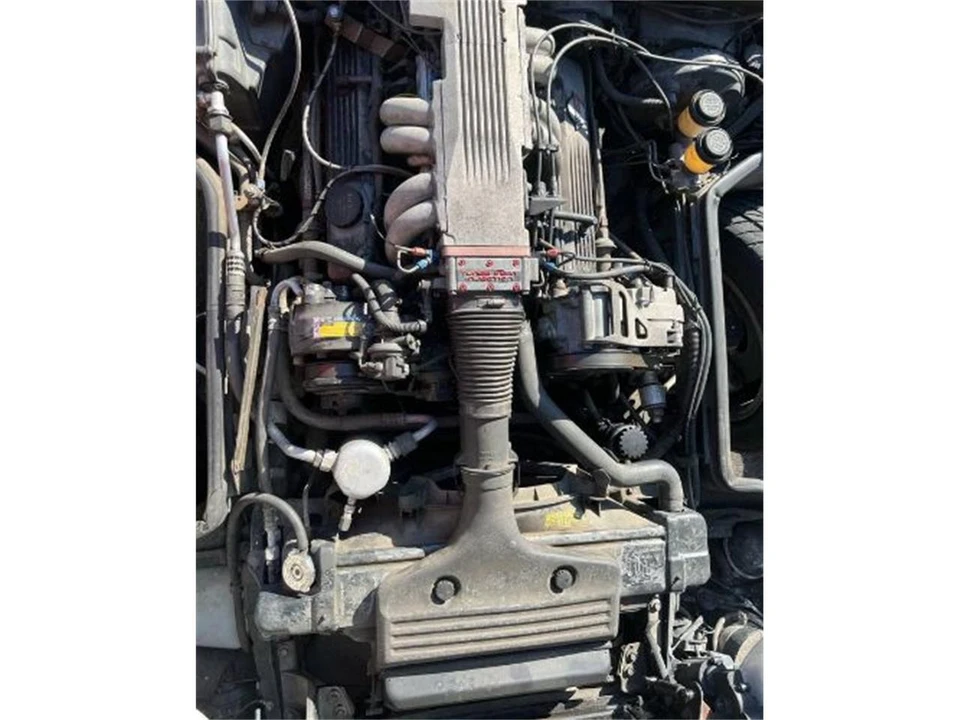 1985 Chevrolet Corvette C4 - Image 3 of 10