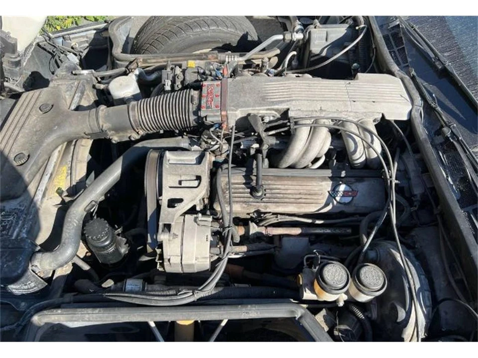 1985 Chevrolet Corvette C4 - Image 6 of 10