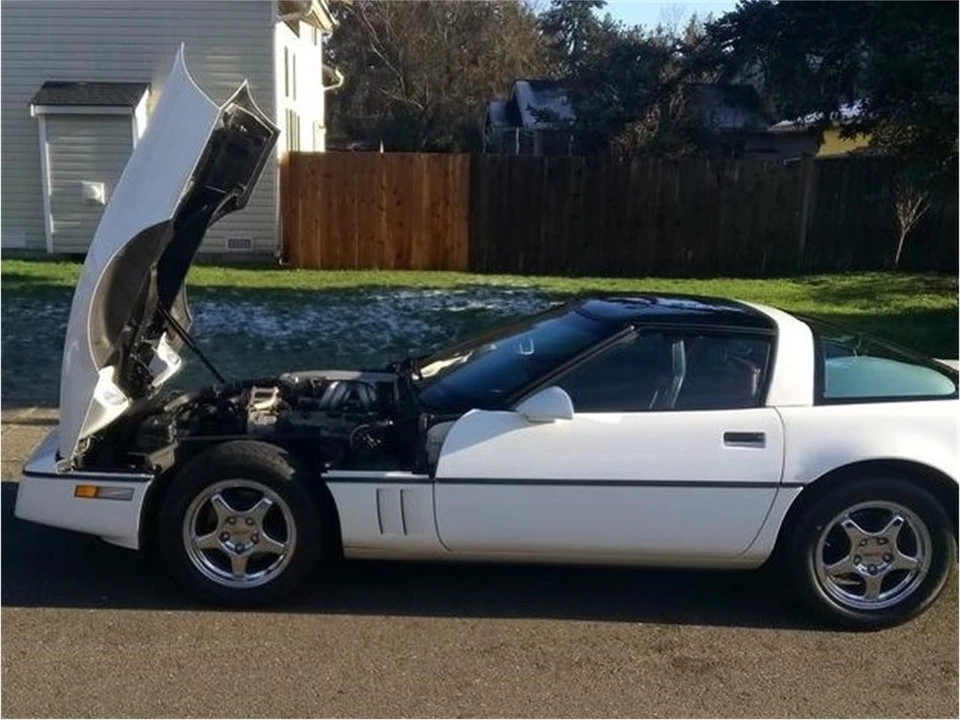 1985 Chevrolet Corvette C4 - Image 8 of 22