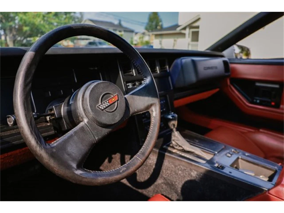 1985 Chevrolet Corvette C4 - Image 16 of 22