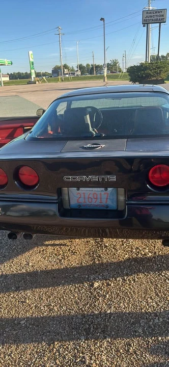 1985 Chevrolet Corvette C4 - Image 3 of 15
