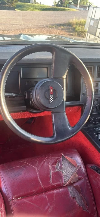 1985 Chevrolet Corvette C4 - Image 5 of 15